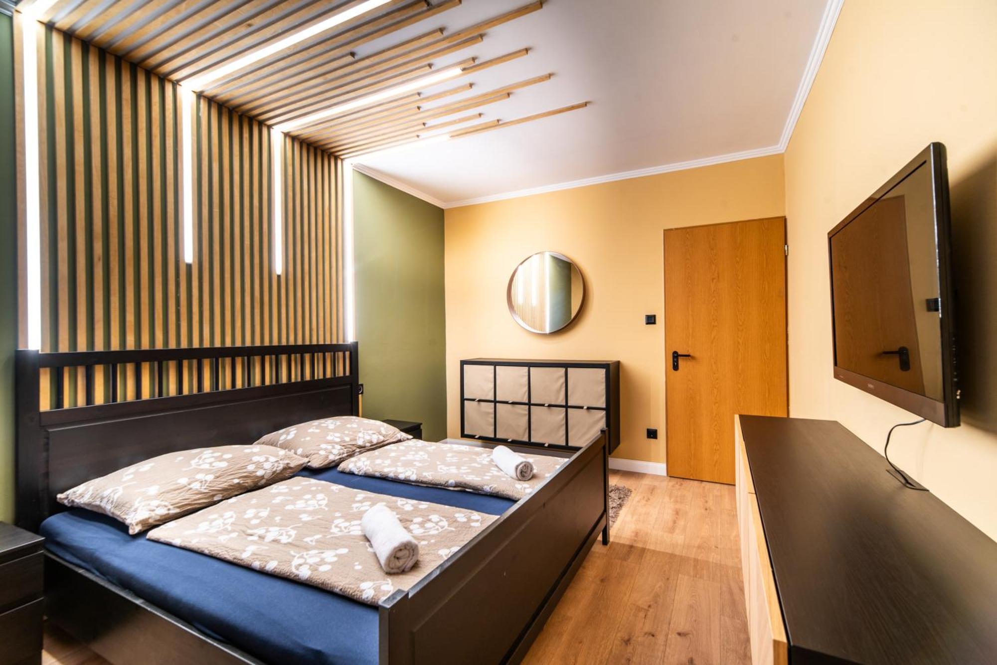 Grand Apartmanház Gyenesdiás Exterior foto